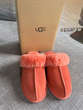 Ugg Scuffette II Slipper NWT